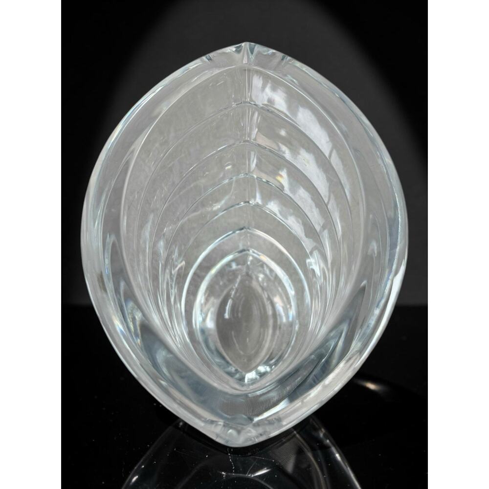 Baccarat Coco Crystal Vase Large 8", French Art Glass Tiered Vase Signed - Picture 5 of 7